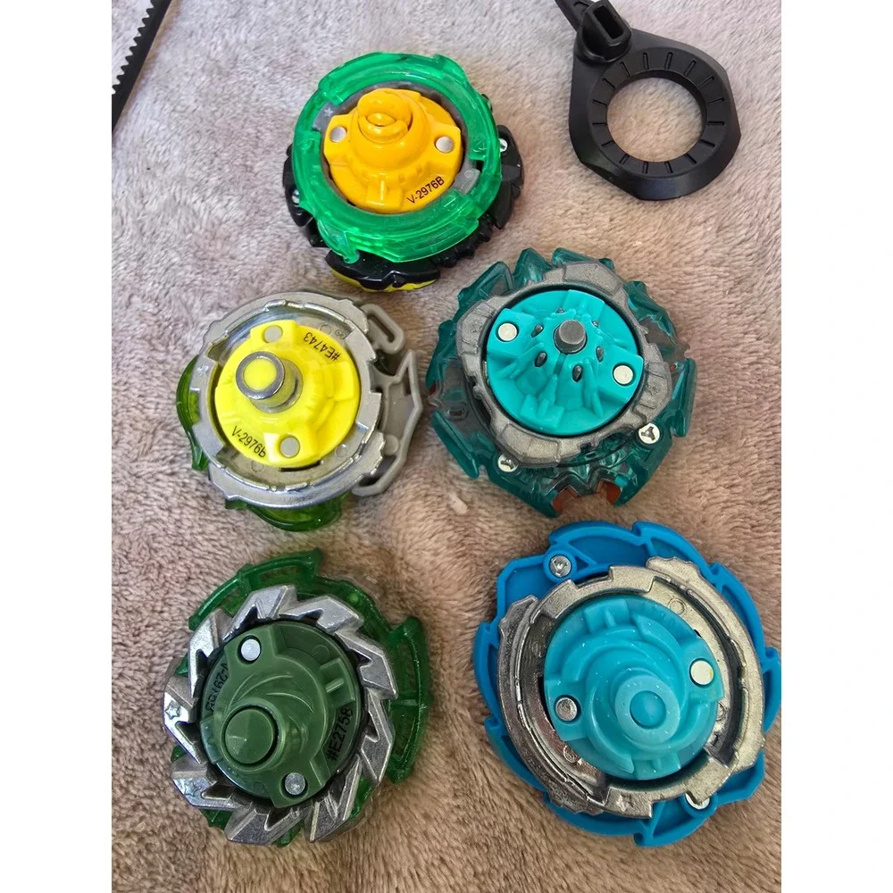 Hasbro Beyblade Burst Evolution Lot 5 Tops 2 Launchers Ripcord Rip Fire Set